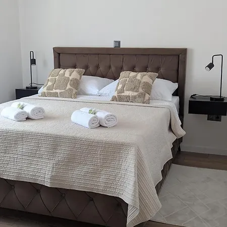 Adria Pearl Villa